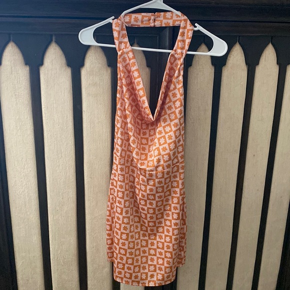 Dresses & Skirts - Apron silk mini dress flower power